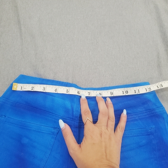 Bold Blue Flared Denim Jeans Statement HighWaisted Fit For Woman Size 5 - Picture 11 of 11